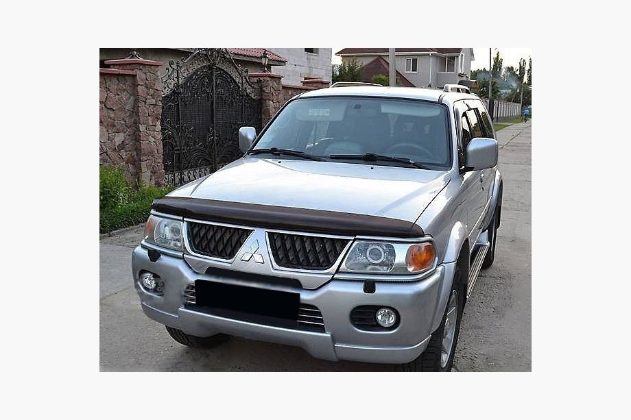 Mitsubishi Pajero Sport 1996-2007 Hood Deflector (SIM) Image