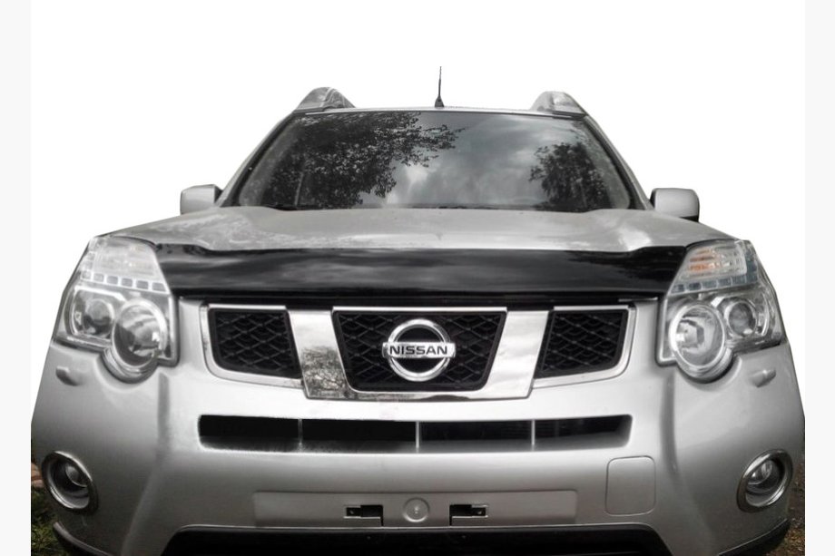 Nissan X-trail T31 2007-2014 Hood Deflector (SIM) Image