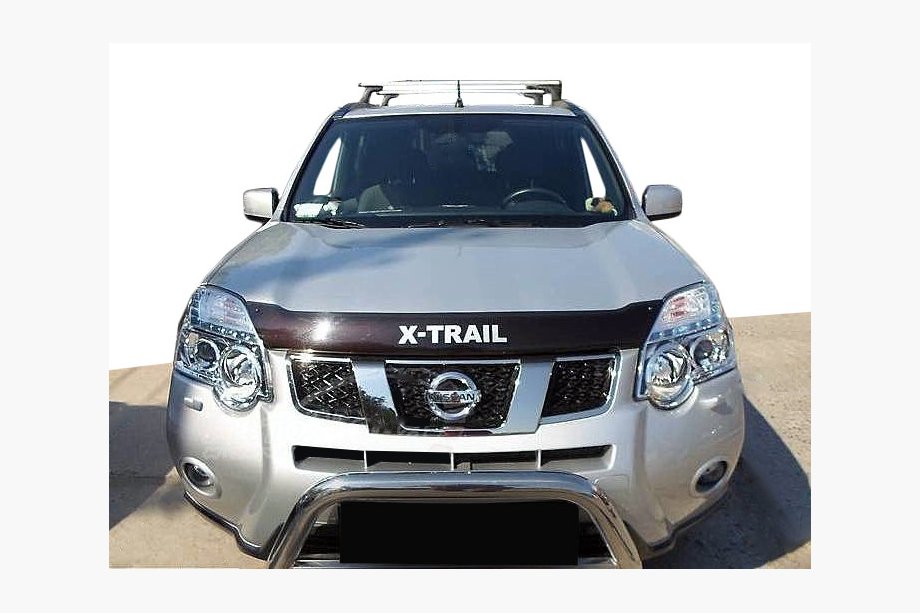 Nissan X-trail T31 2007-2014 Hood deflector with logo (SIM) Image