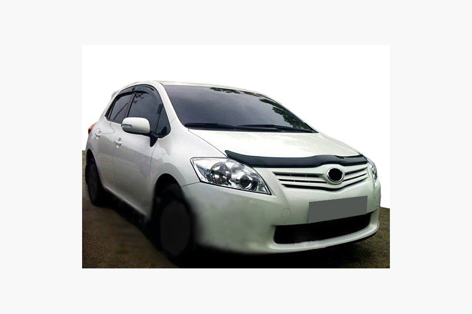 Toyota Auris 2007-2012 Hood Deflector 2009-2012 (SIM) Image