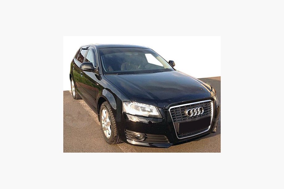 Audi A3 2003-2012 Hood Deflector (VIP) Image
