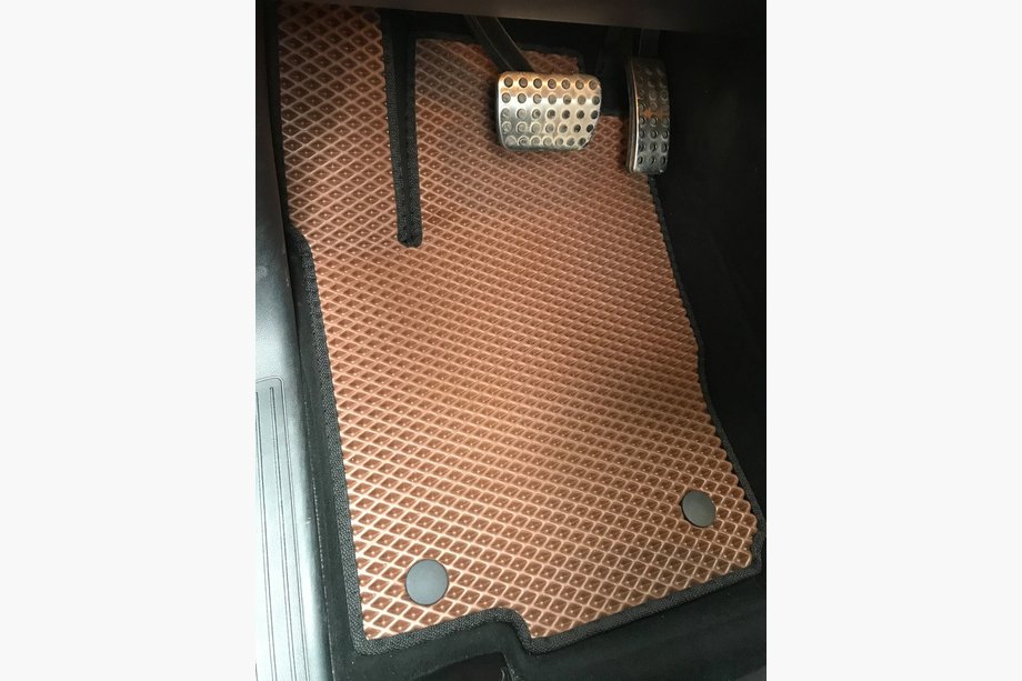 Mercedes GL/GLS class X166 2012-2019 EVA Floor Mats (brick red) Image