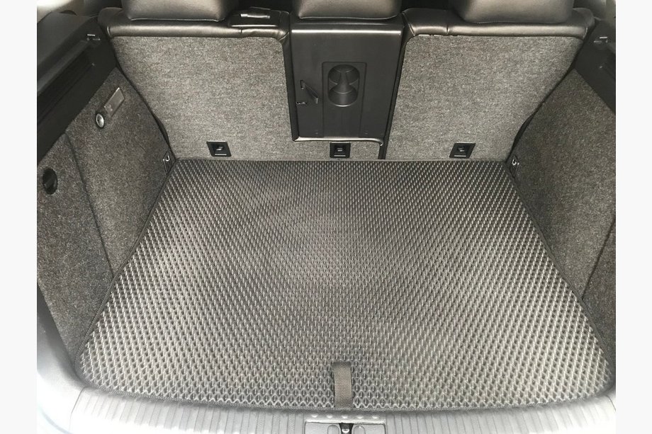 Volkswagen Tiguan 2007-2016 Trunk Mat (EVA, Black) Photo 1