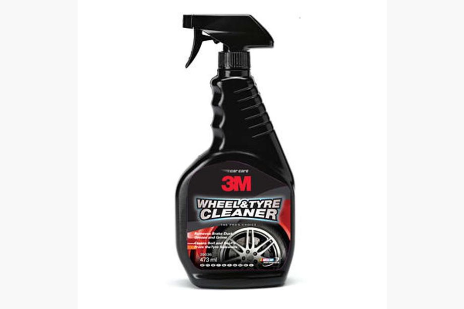 Wheel and Tire Cleaner 473 ml Image