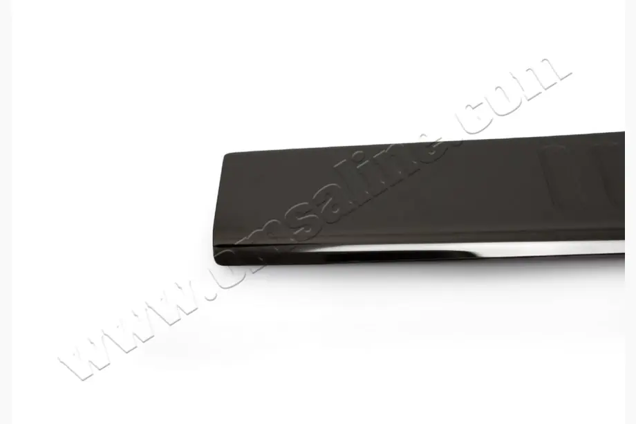 Nissan Qashqai 2007-2010 Rear Bumper Protector Black Chrome (Stainless Steel) Image