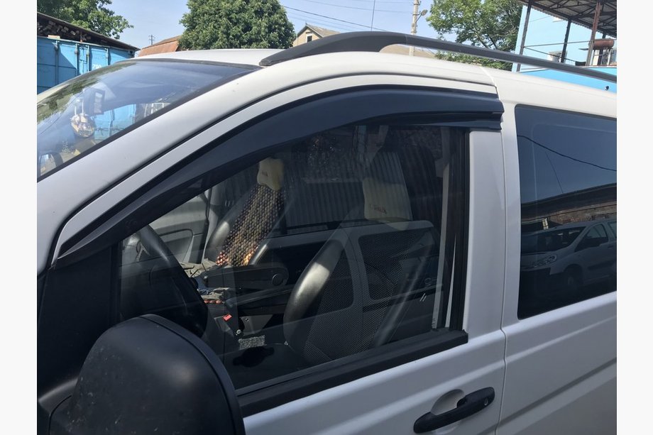 Mercedes Vito W639 2004-2014 Window Deflectors (2 pcs, Sunplex Sport) Photo 1