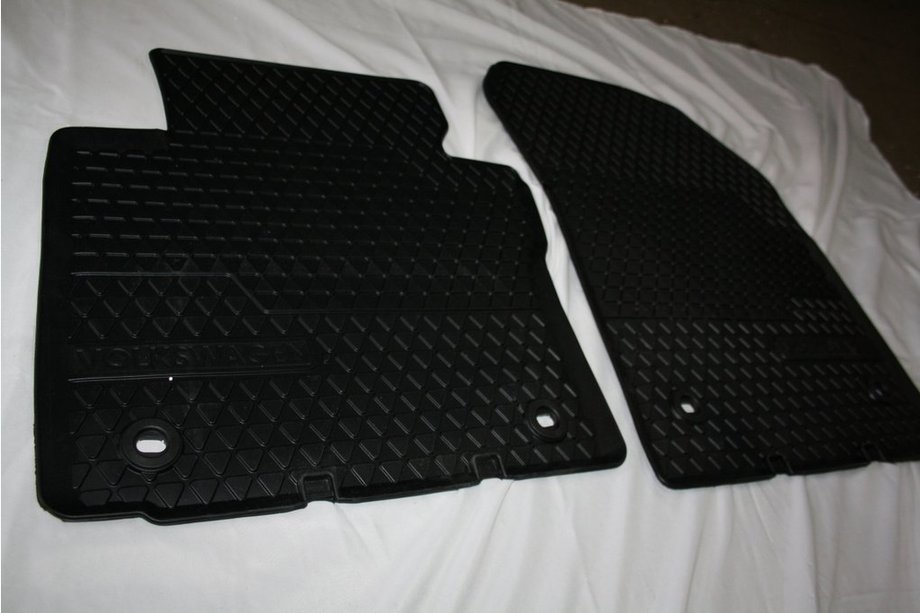 Volkswagen Caddy 2010-2015 Rubber Floor Mats (2 pcs, Original) Image