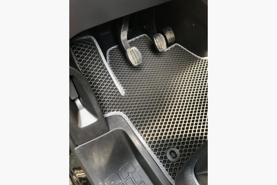 Citroen Jumpy/Dispatch 2017- Polyurethane Floor Mats (2 pcs, EVA, Black) 1+1 Image