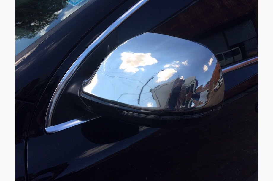 Audi Q7 2005-2015 Mirror Covers (2 pcs, Stainless Steel) Carmos, Stainless Steel Image