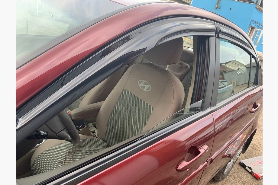 Hyundai Accent 2006-2010 Window Deflectors (4 pcs, MyRacing) Image