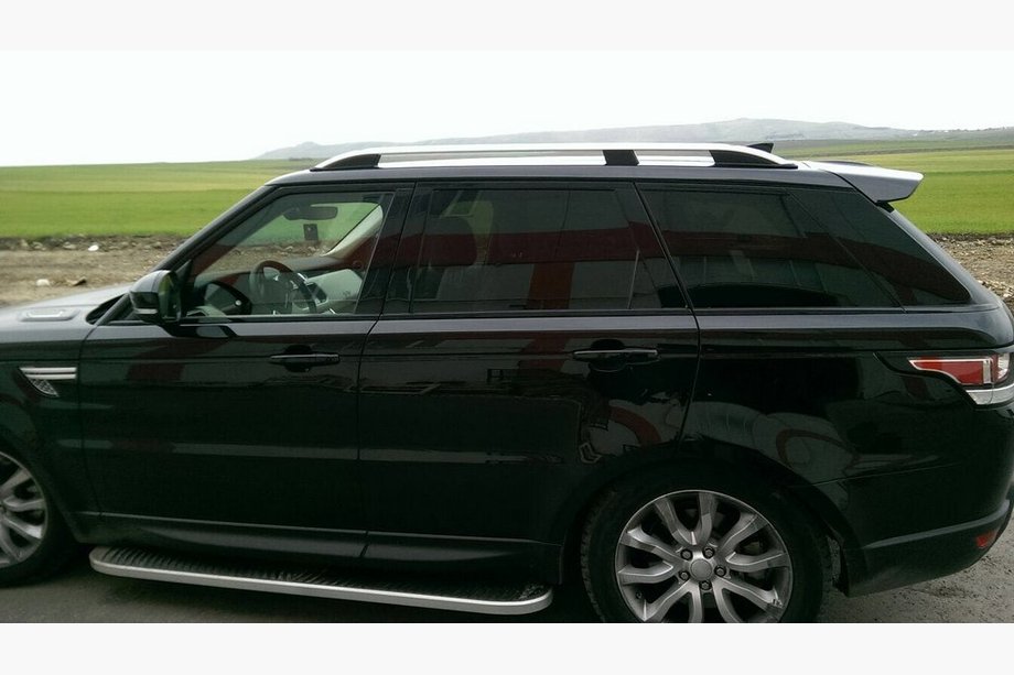 Range Rover IV L405 2013-2021 Roof Rails Skyport (Grey) Image