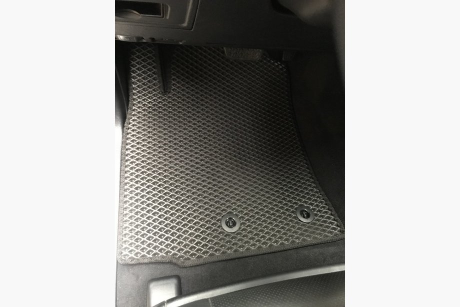 Lexus LX570/450d 2008-2022 EVA Floor Mats (2012-2021, Black) Image