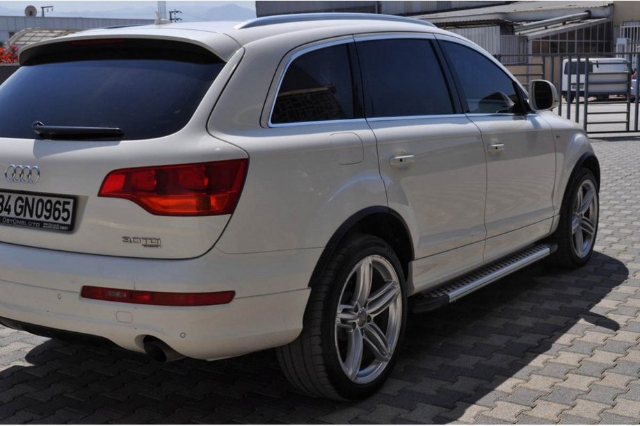 Audi Q7 2005-2015 Side Steps Allmond Grey (2 pcs, Aluminum) Image