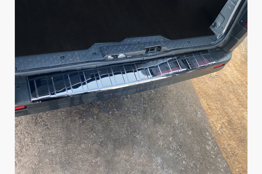 Renault Trafic 2015- Rear Bumper Protector Black Chrome (Stainless Steel) Image