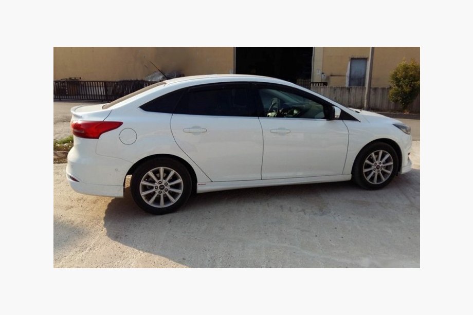 Ford Focus III 2011-2017 Side Skirts Sedan 2015↗ (primed for painting) Image
