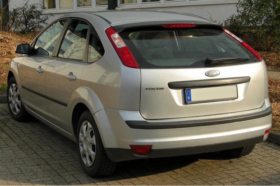 Ford Focus II 2005-2008 HB Spoiler (primed for painting) Image