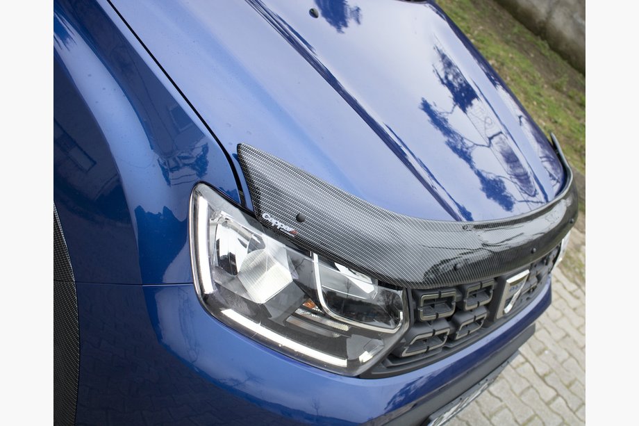Renault Duster 2018-2024 Hood deflector (EuroCap, carbon look) Image