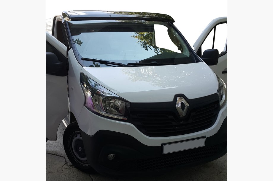 Opel Vivaro 2015-2019 Windshield Visor (black gloss, 5mm) Image