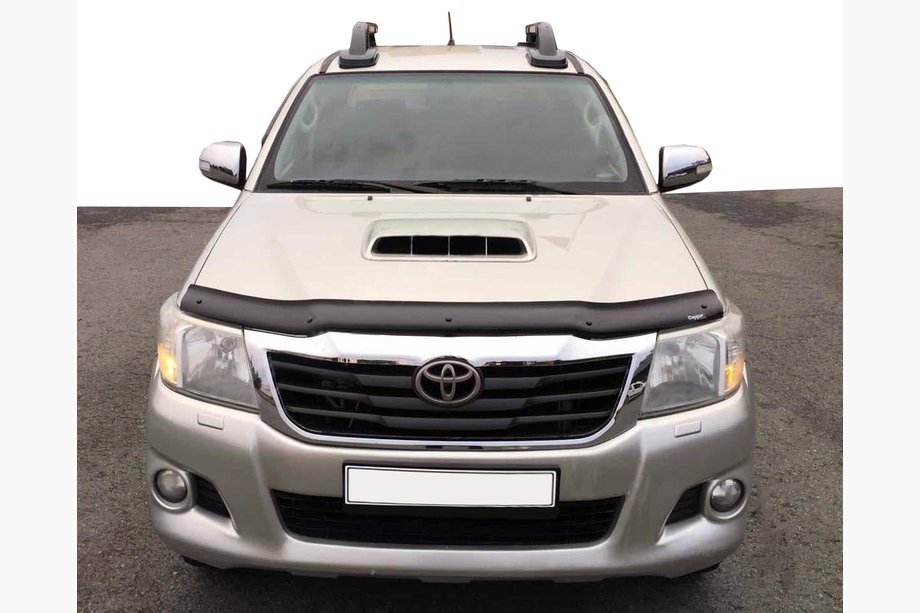 Toyota Hilux 2006-2015 Hood Deflector 2011-2015 (EuroCap) Image