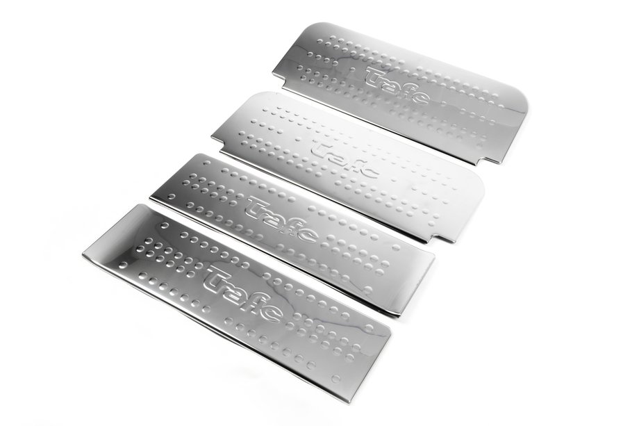 Renault Trafic 2001–2015 Door Sill Protectors OmsaLine (Stainless Steel) Image