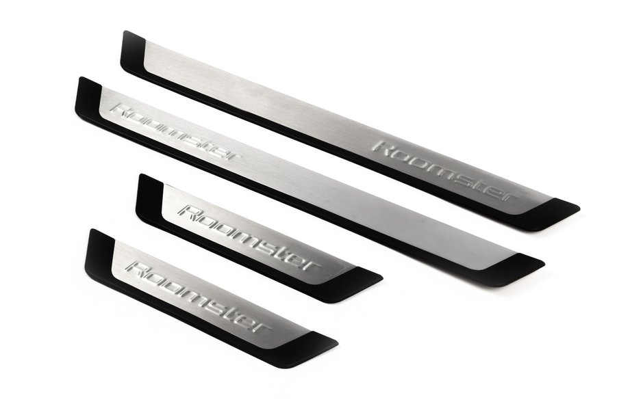 Skoda Roomster 2006-2015 Door Sill Protectors OmsaLine (4 pcs, Stainless Steel) Image