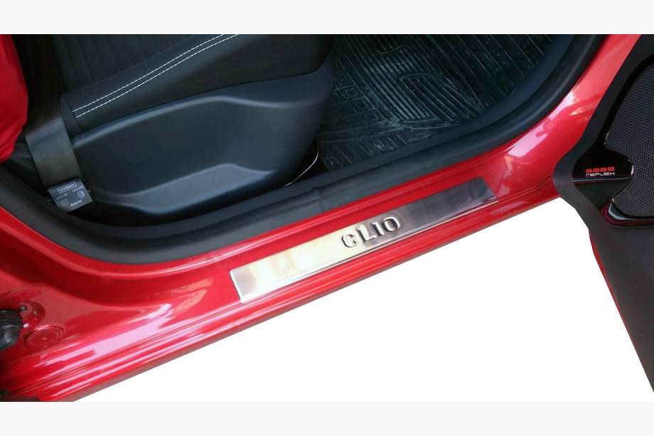 Renault Clio IV 2012-2019 Door Sill Protectors OmsaLine (4 pcs, Stainless Steel) Image