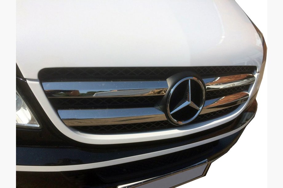 Mercedes Sprinter W906 2006–2018 Chrome Grille Covers (2006-2013, Stainless Steel) Photo 3