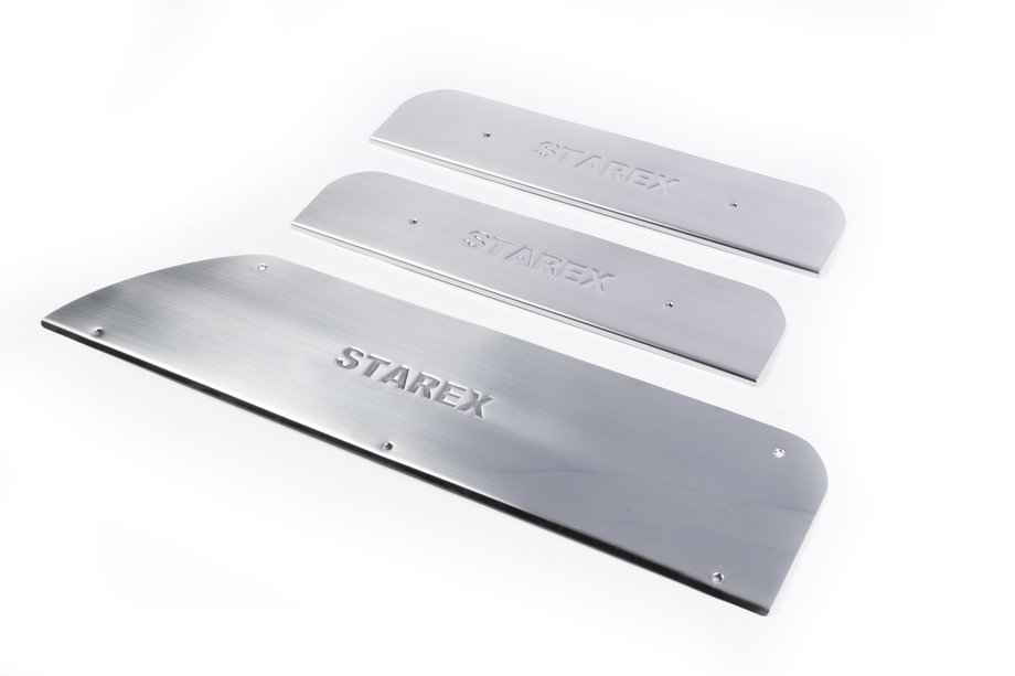 Hyundai H200, H1, Starex 1998-2007 Carmos Door Sill Protectors (3 pcs, Stainless Steel) Image