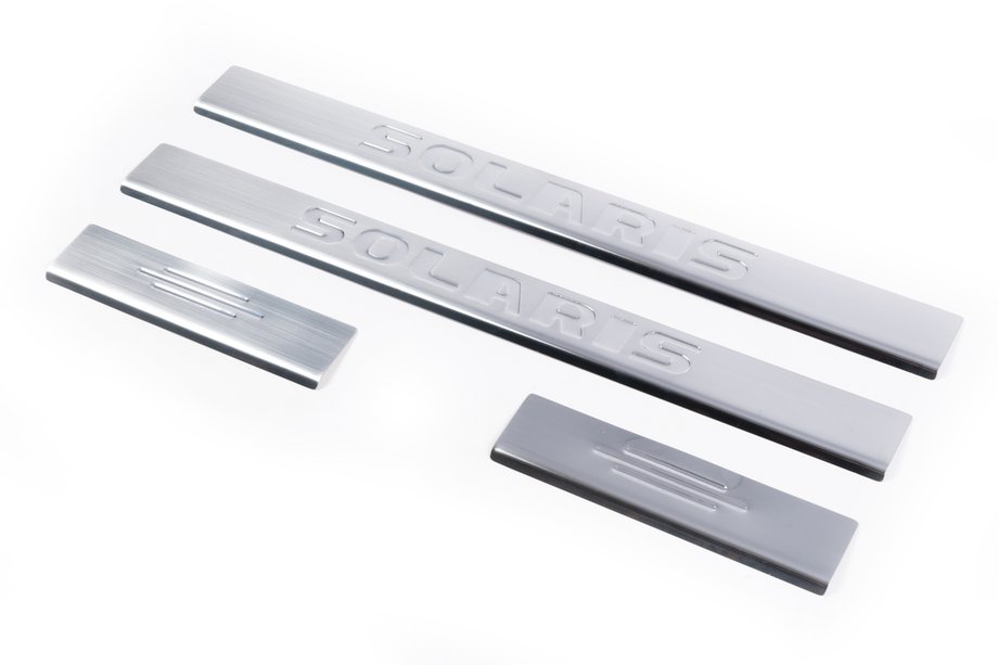 Hyundai Accent 2011-2017 Door Sill Protectors Carmos Solaris V4 (4 pcs, Stainless Steel) Image