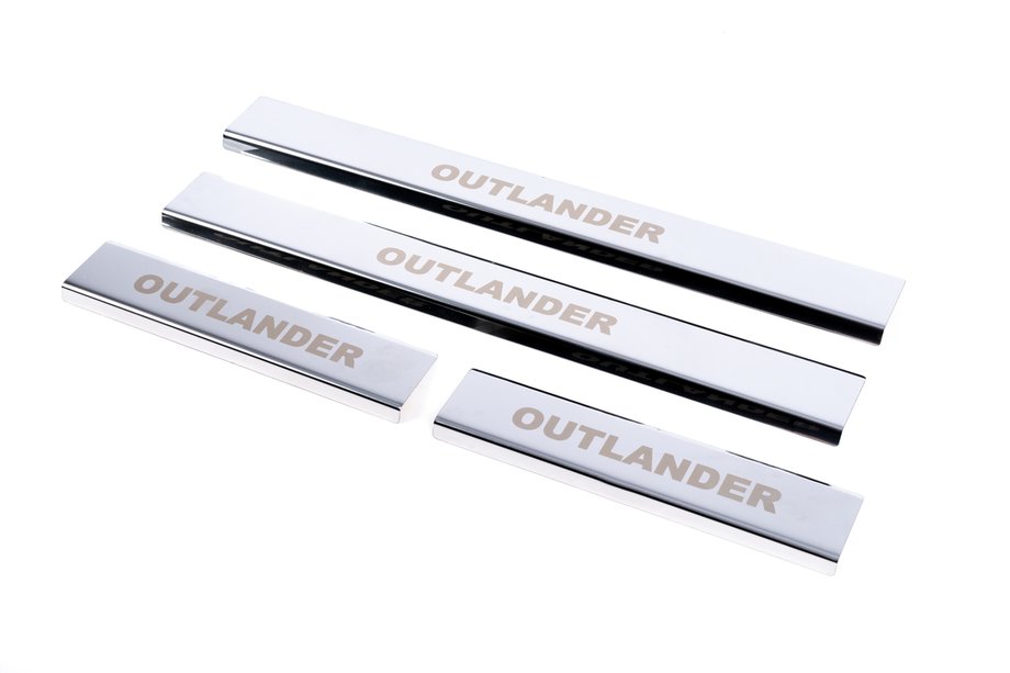 Mitsubishi Outlander 2006-2012 Carmos Door Sill Protectors (4 pcs, Stainless Steel) Image