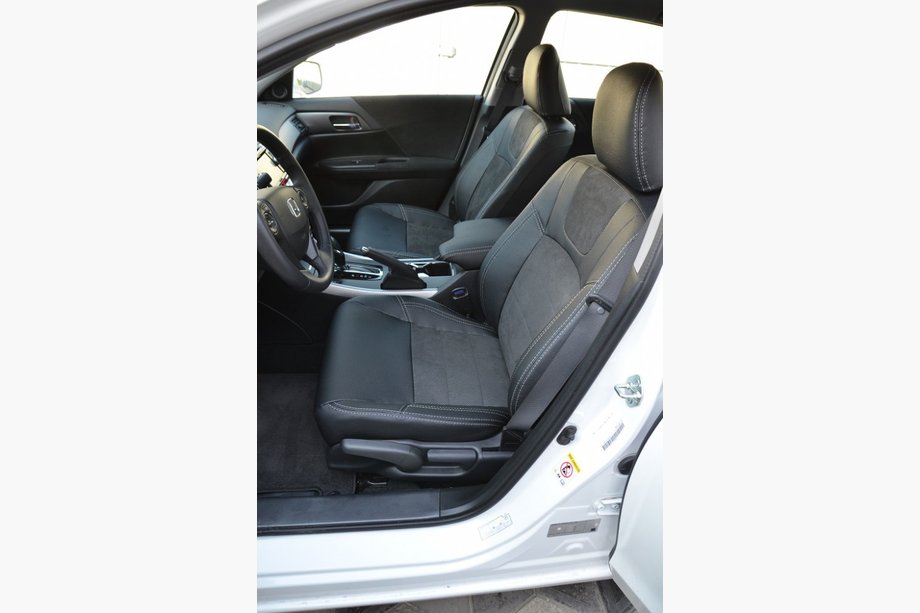 Honda Accord IX 2013-2017 Car Seat Covers Alcantara & Eco Leather Image