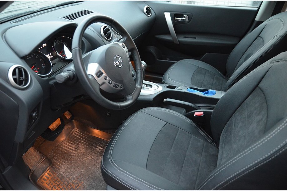 Nissan Qashqai 2007-2010 Car Seat Covers SoyuzAuto Leather-Style Image