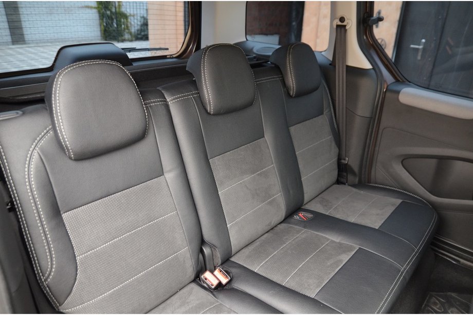 Citroen Berlingo 2008-2018 Car seat covers Leather style Photo 8