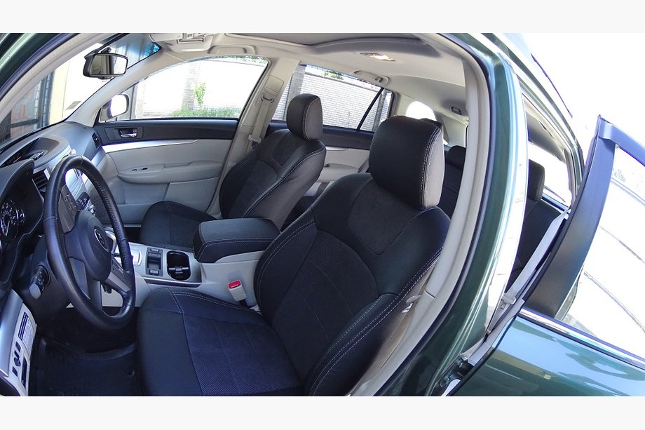 Subaru Outback 2009-2014 Car Seat Covers SoyuzAuto Leather Style Image