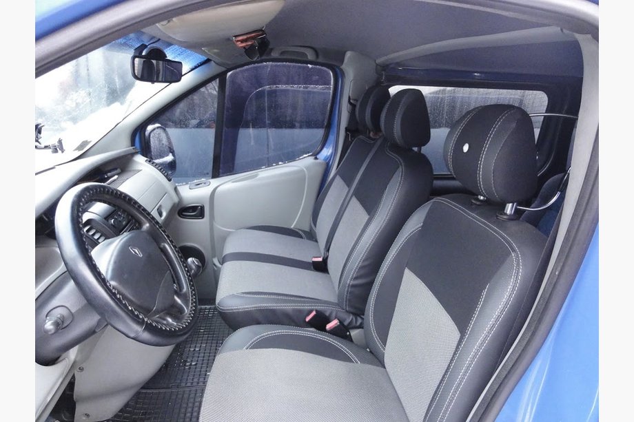Renault Trafic 2001–2015 Car covers (leatherette and fabric, Premium) Front Seats 2↗1 Photo 3