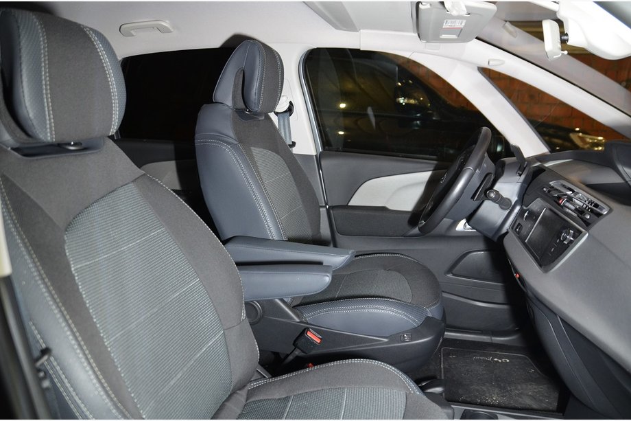 Citroen C-4 Picasso 2013–2022 Car Seat Covers SoyuzAuto Premium Image