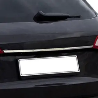 Trunk trim above license plate (Sedan, stainless steel) photo 1