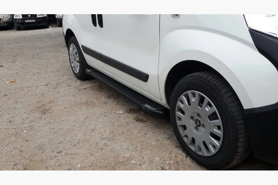 Fiat Fiorino/Qubo 2008-2024 Side Steps Rainbow Black (2 pcs, Aluminum Profile) Photo 5