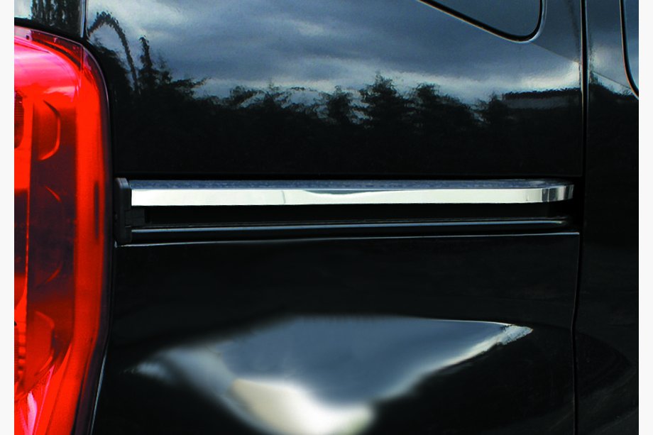 Citroen Nemo 2007-2017 Stainless Steel Door Sill Mouldings (2 pcs) Carmos - Turkish Stainless Steel Image