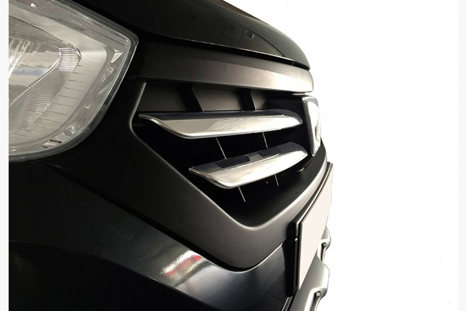 Dacia Lodgy 2012-2022 Chrome Grille Covers (2015↗, 4 pcs, stainless steel) Image