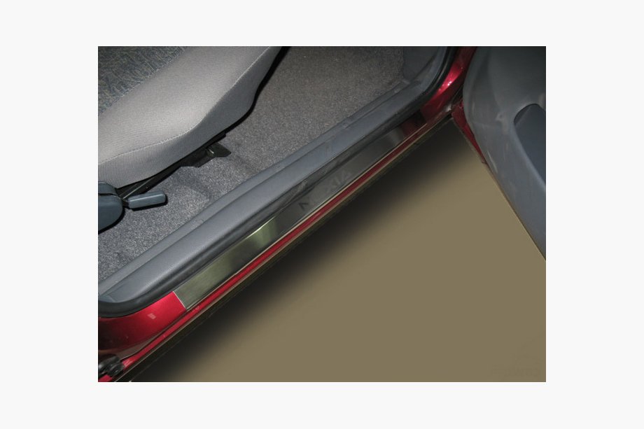 Daewoo Nexia 1995-2016 Door Sill Covers Nataniko (4 pcs, Stainless Steel) Image