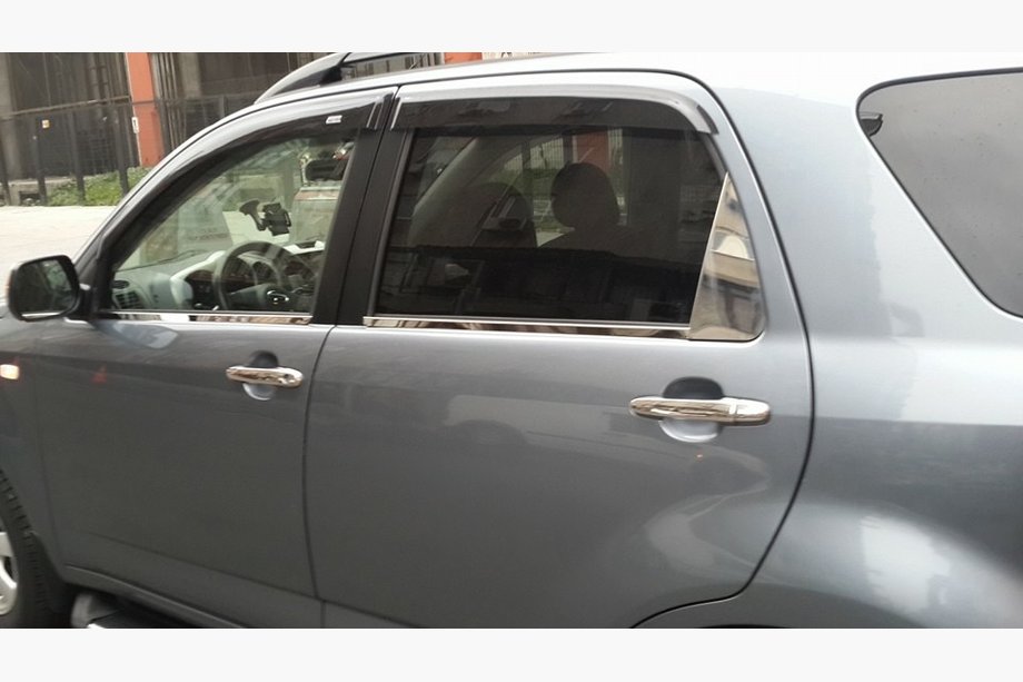 Daihatsu Terios 2006-2017 Wind deflector cover (2 pcs, stainless steel) Image