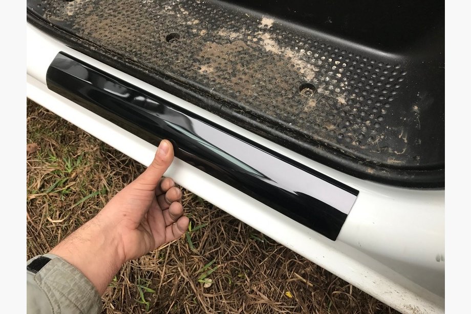 Renault Trafic 2001–2015 ABS Door Sill Covers (2 pcs, DDU) Photo 3