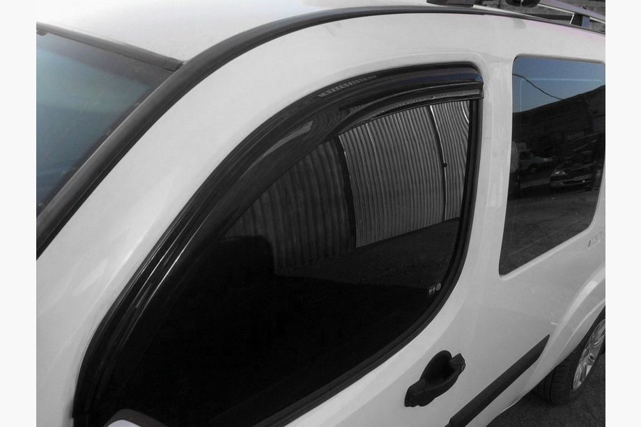 Fiat Doblo I 2005-2010 Window Deflectors (2 pcs, Aomis) Image