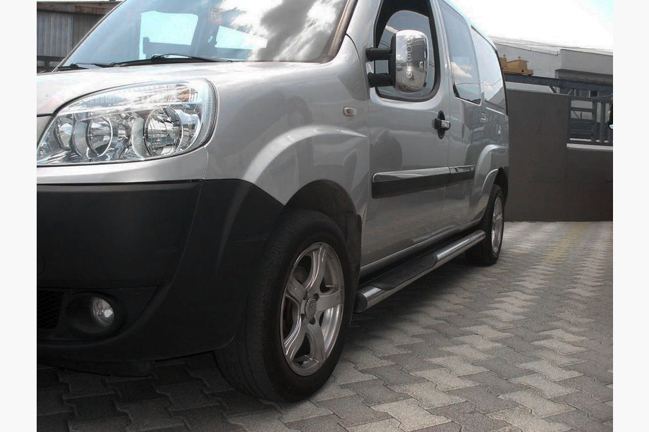 Fiat Doblo I 2001-2005 Side Pipes (2 pcs, Stainless Steel) Image