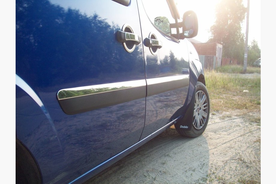 Fiat Doblo I 2005-2010 Door Moulding Narrow Model (4 pcs, Stainless Steel) Photo 2