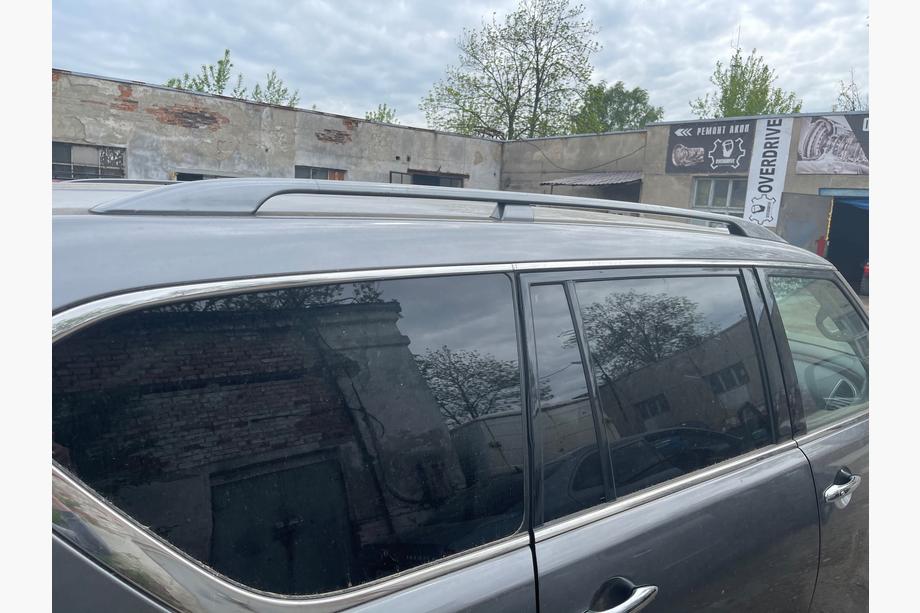 Nissan Armada 2016-2024 Roof Rails (Original 2019) Image