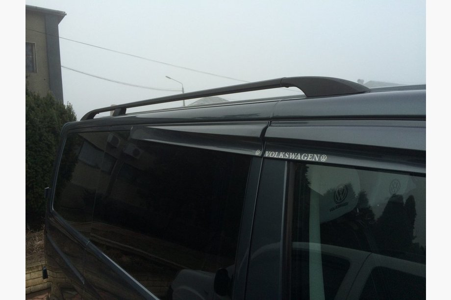 Volkswagen T5 Multivan 2003–2010 Black Roof Rails Short base, plastic feet Photo 3