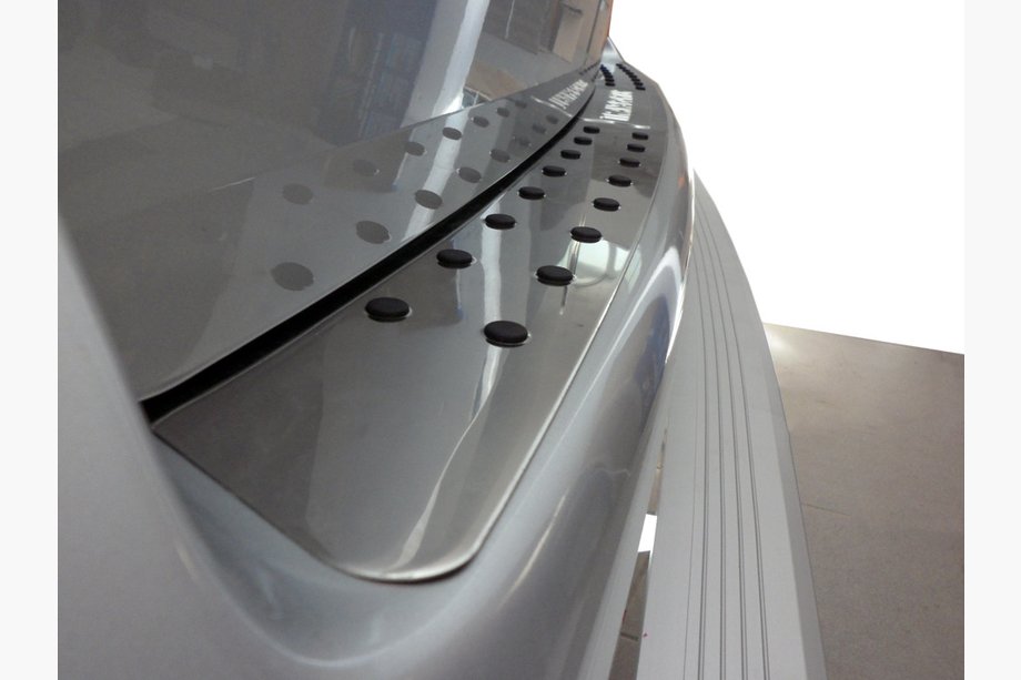 Volkswagen T5 Multivan 2003–2010 Rear bumper protector with black inserts (stainless steel) Image