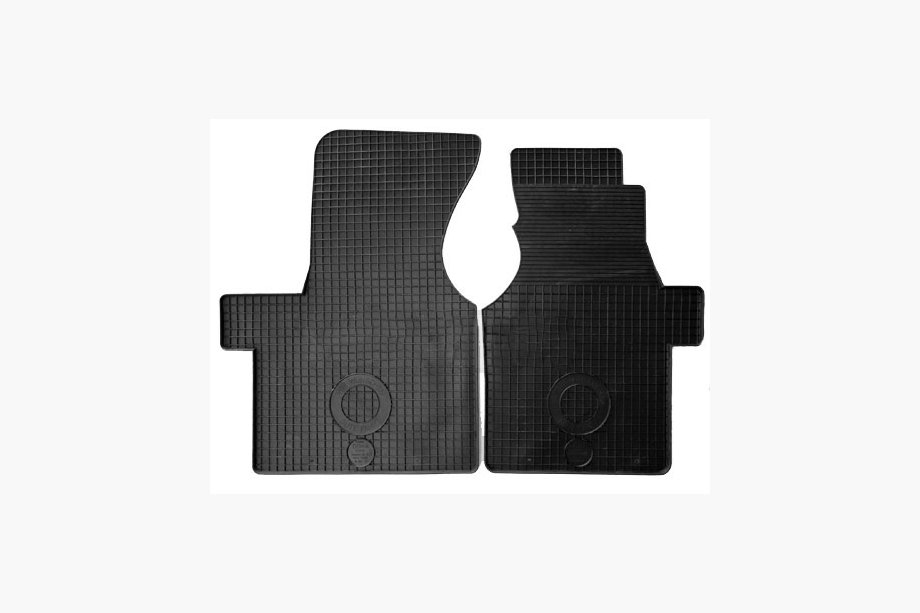 Volkswagen T4 Caravelle/Multivan 1990–2003 Rubber Floor Mats (2 pcs, Original) Image